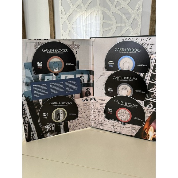 Garth Brooks - The Anthology Part 1 - 5 Cd Set & Hardcover Book - Picture 2 of 3